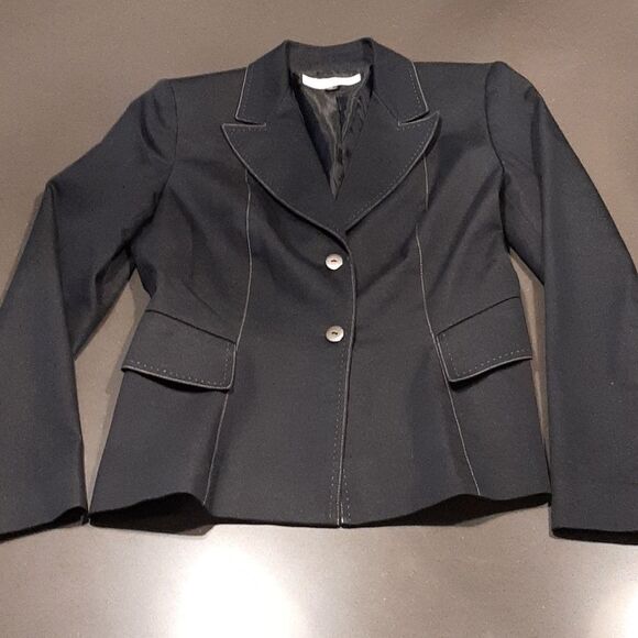 TAHARI  Arthur S. Levine sz 6 tailored, saddle stitched navy jacket - Picture 1 of 7